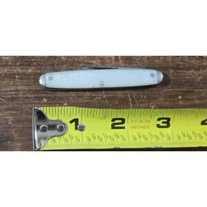 Vintage White Pearl 2 Blade Kutmaser Utica N.Y. Usa Pocket Knive Gentlemans